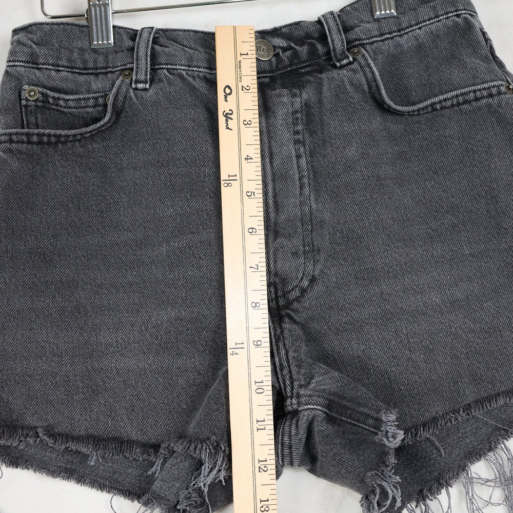 Reformation Seine High Rise Denim Shorts Black Wash Raw Hem Size 26 - Picture 6 of 10